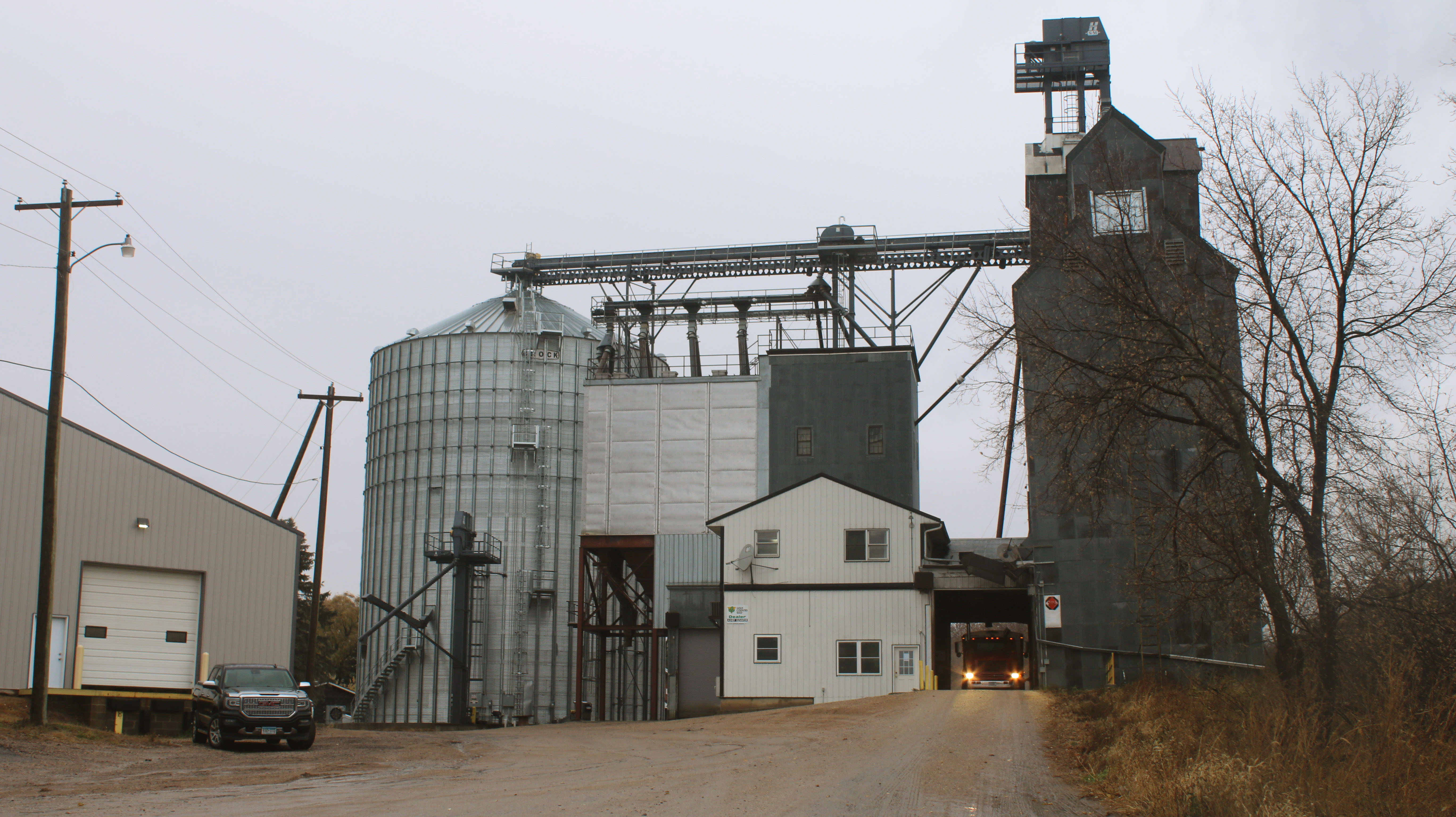 Minnesota looks to set up indemnity fund for grain elevators as part of budget request - Vimarsana News