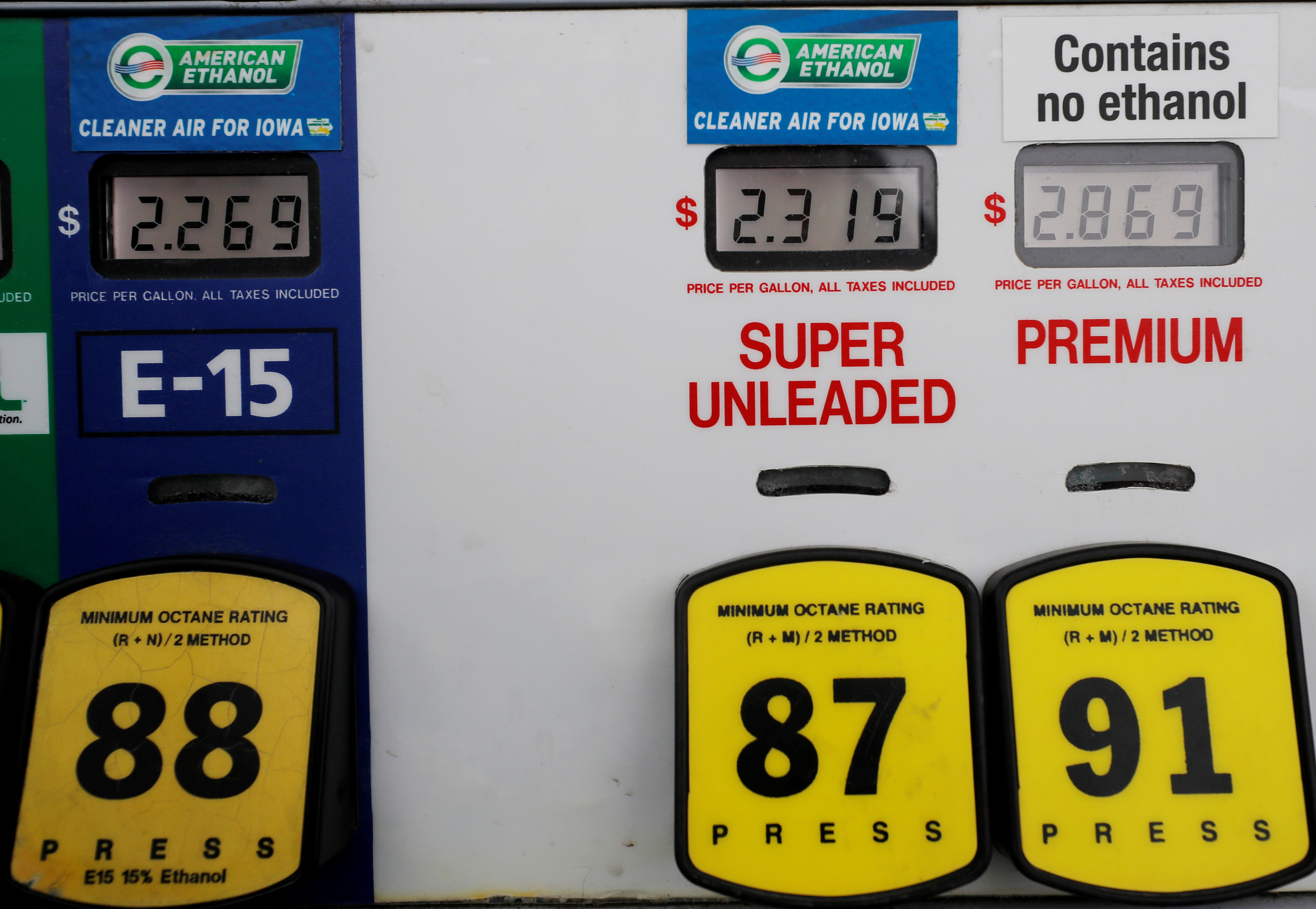 Ag, biofuels and retail groups sue state over Minnesota's zero-emissions mandate - Vimarsana News