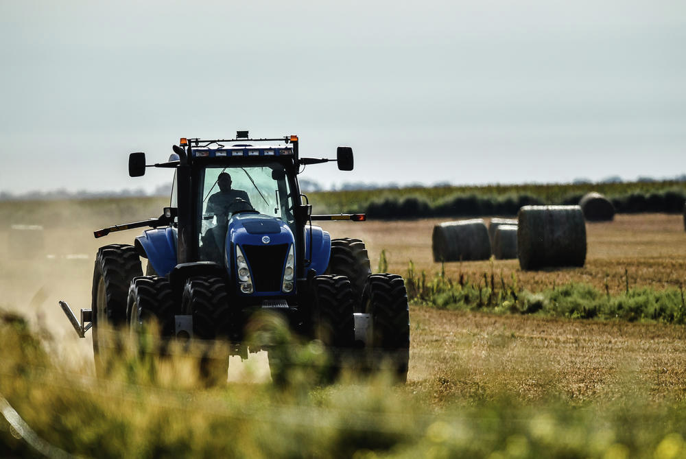 Student loan forgiveness for farmers and ranchers reintroduced in Congress - Vimarsana News