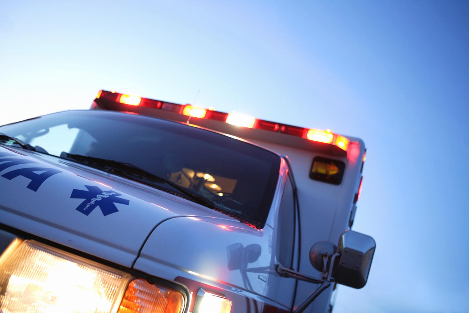 1 dead after snowmobile collides with tractor-trailer in NW Minnesota - Vimarsana News