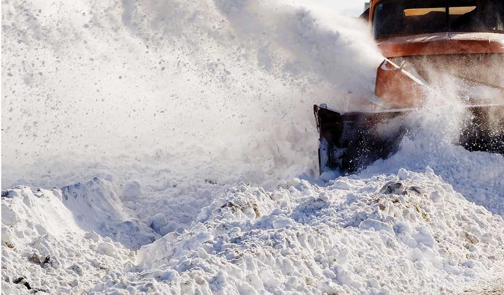 Parking restricted on Norwood for snow removal - Vimarsana News