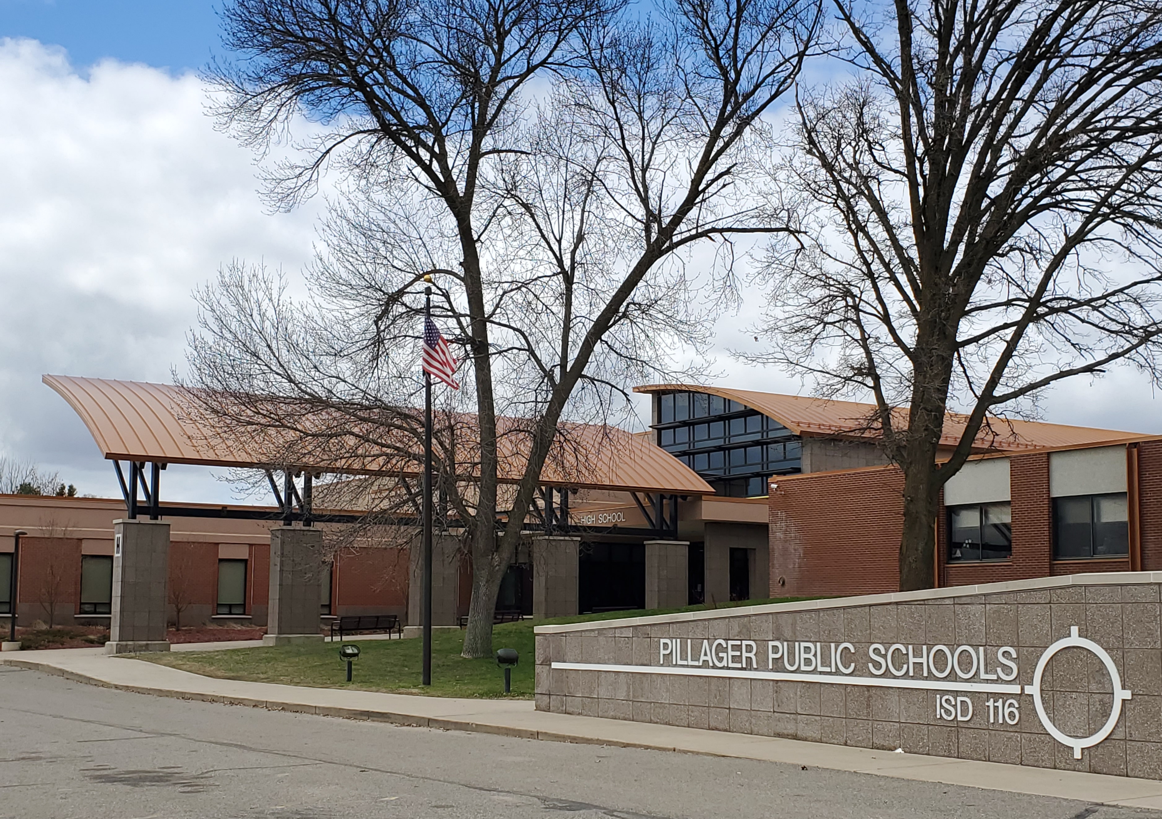 Pillager Public Schools closes after threat on social media - Vimarsana News
