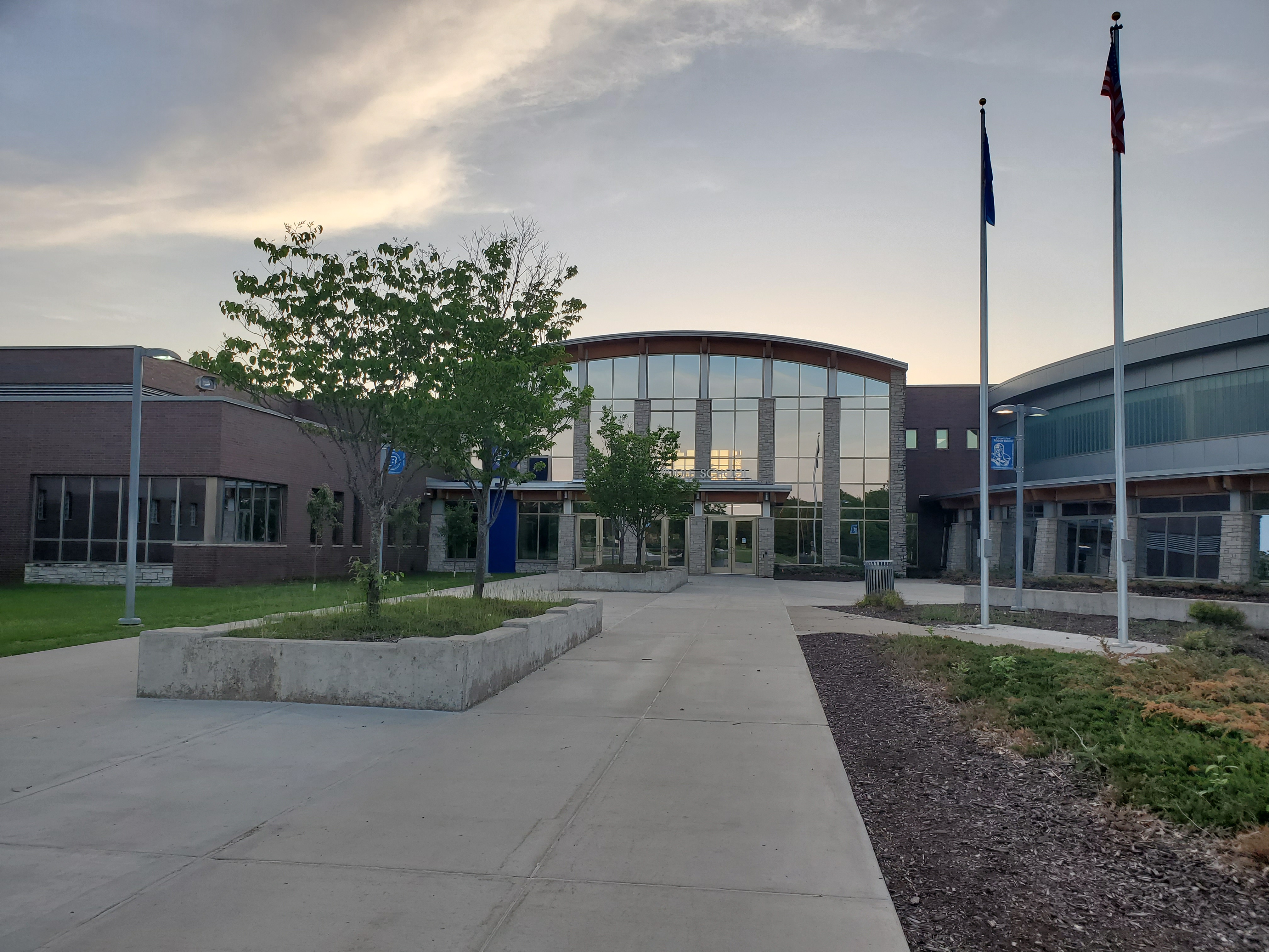 Baxter police investigate school threat - Vimarsana News