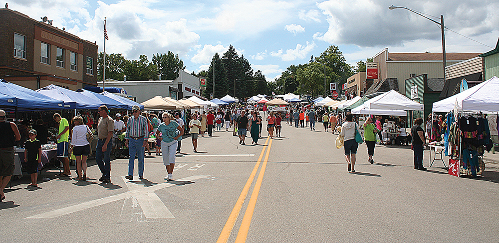 Looney Days celebration returns to Vergas, Aug. 11-14 - Vimarsana News