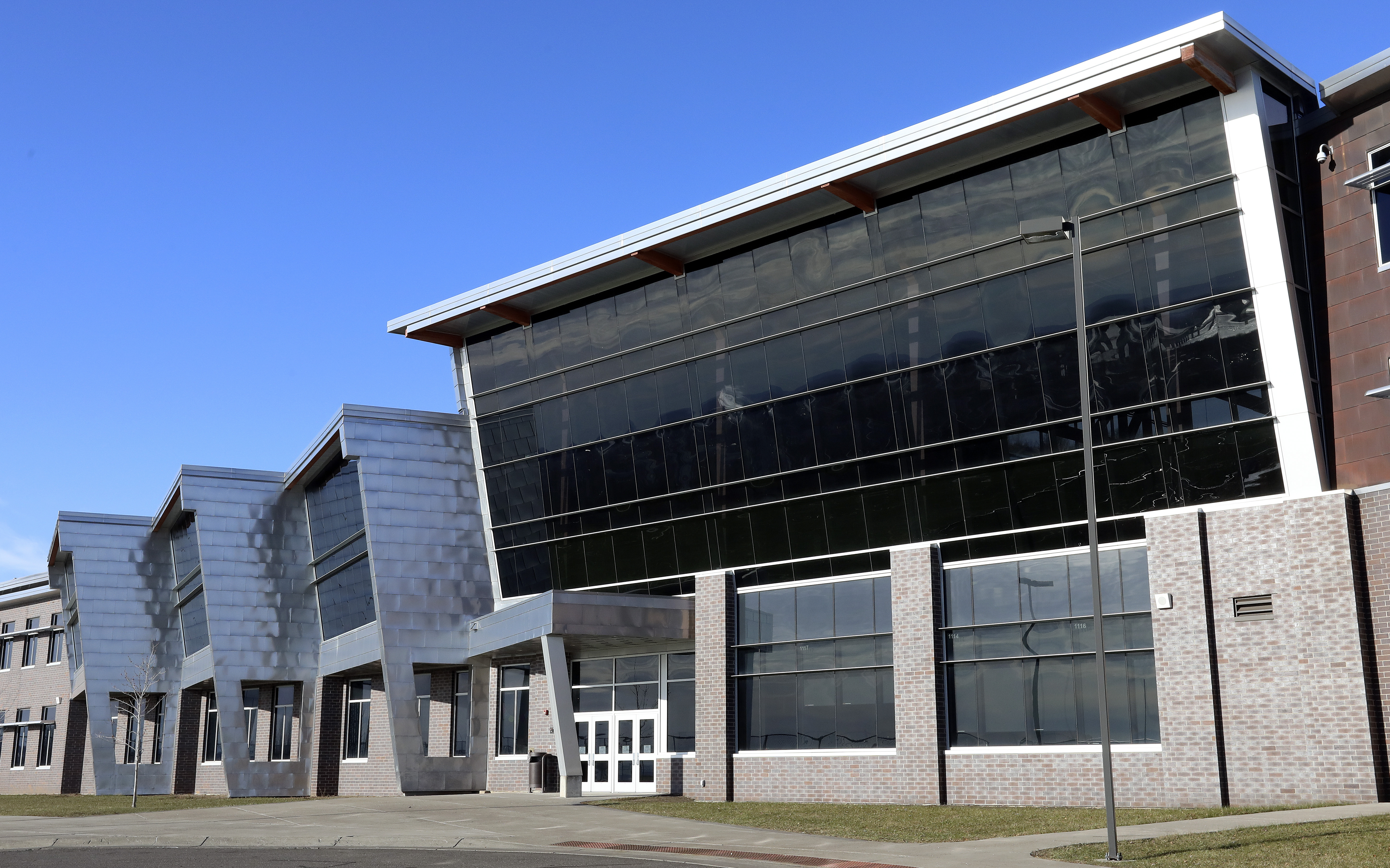 Duluth school district tackles $6.4M budget deficit - Vimarsana News