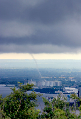 Waterspout was (briefly) Duluth's first tornado - Vimarsana News