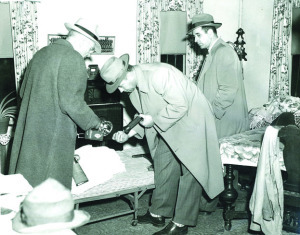 NEWS TRIBUNE ATTIC: Photo mystery solved - Vimarsana News