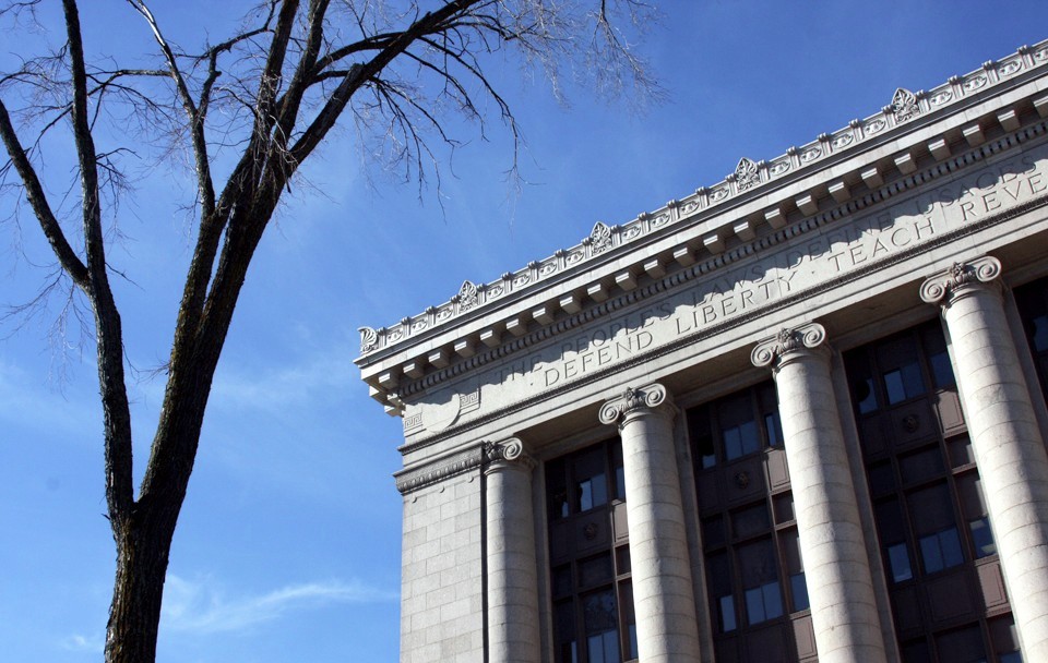 Legislature draws ire of St. Louis County commissioners - Vimarsana News