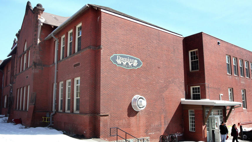 Duluth looks to offer homeless people safe place for possessions - Vimarsana News