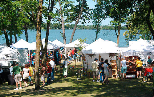 Art in the Park is back after two-year hiatus - Vimarsana News