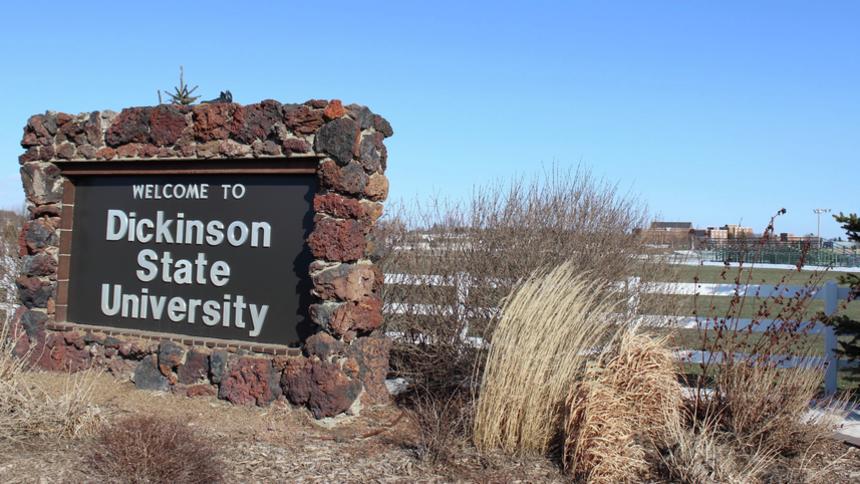 North Dakota Senate defeats bill to change faculty tenure at Bismarck State, Dickinson State - Vimarsana News