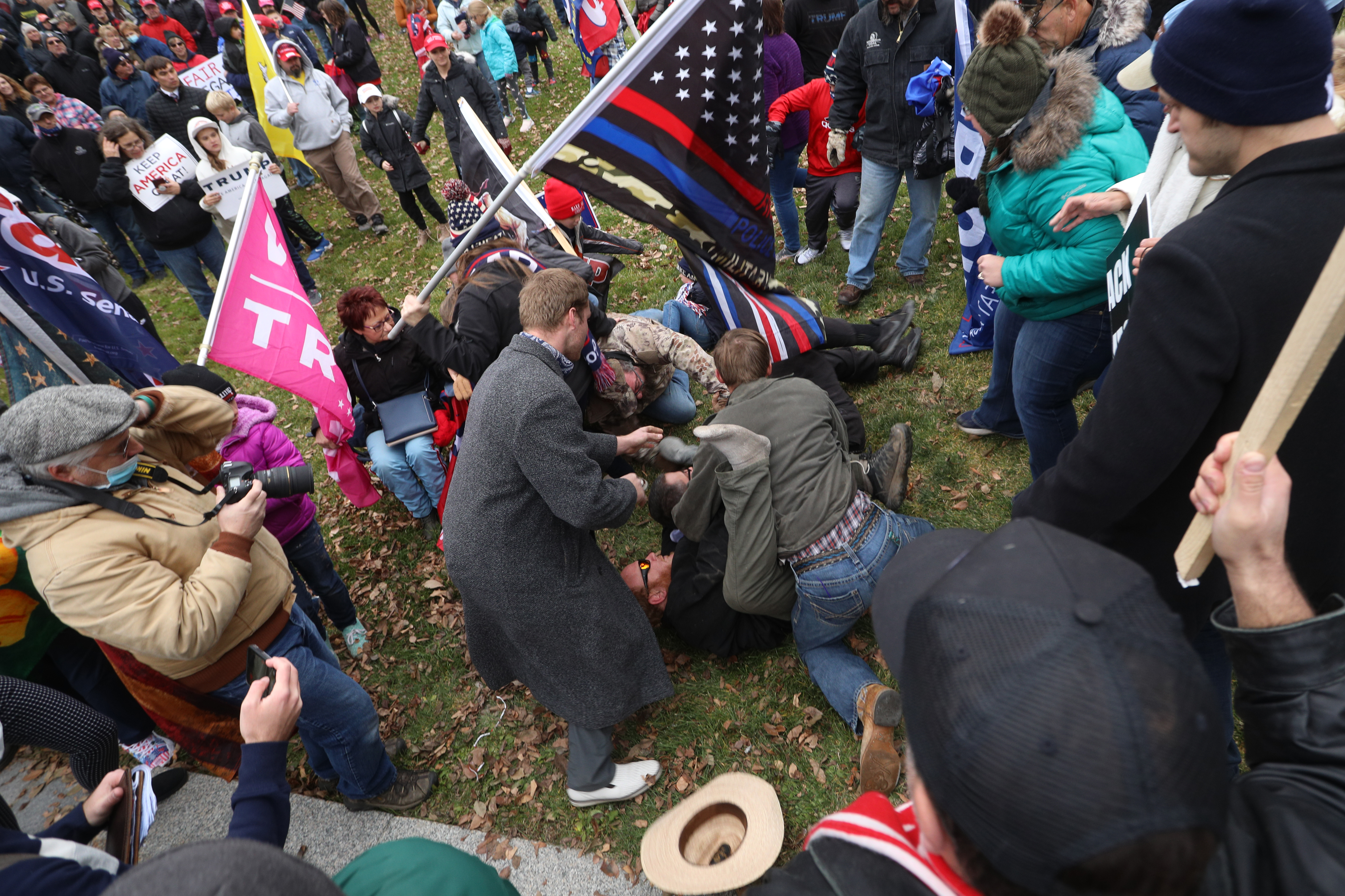 Trump supporters, ND politicians turn out in full force at testy Bismarck rally - Vimarsana News