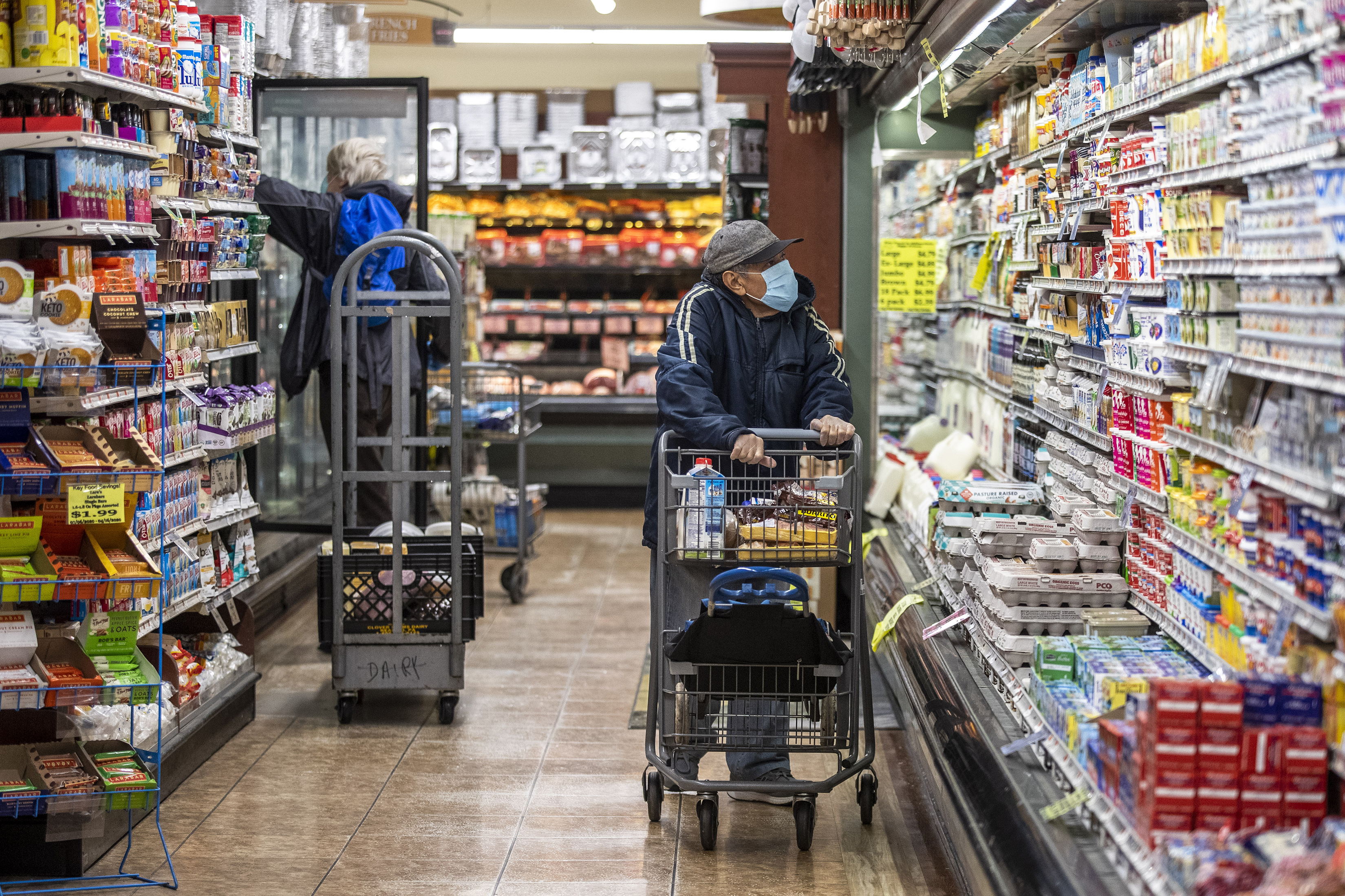 US food supply chain is strained as virus spreads - Vimarsana News