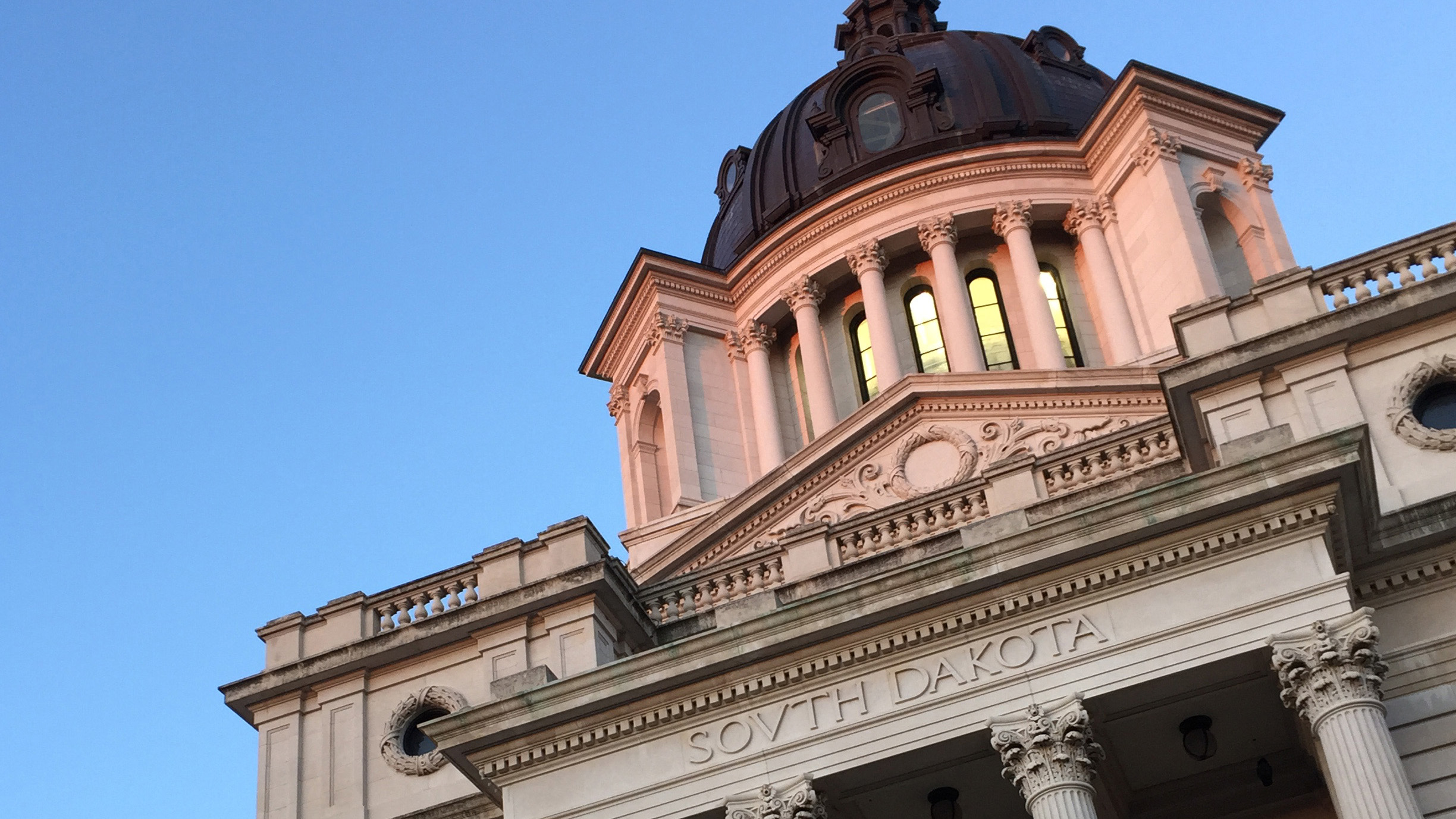 South Dakota legislators call for November special session to repeal state food tax - Vimarsana News