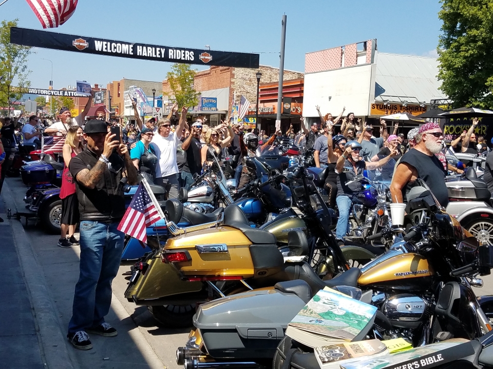 Rally Tally Day 3: 10 injured, including 16-year-old, across eight crashes near Sturgis Motorcycle Rally - Vimarsana News