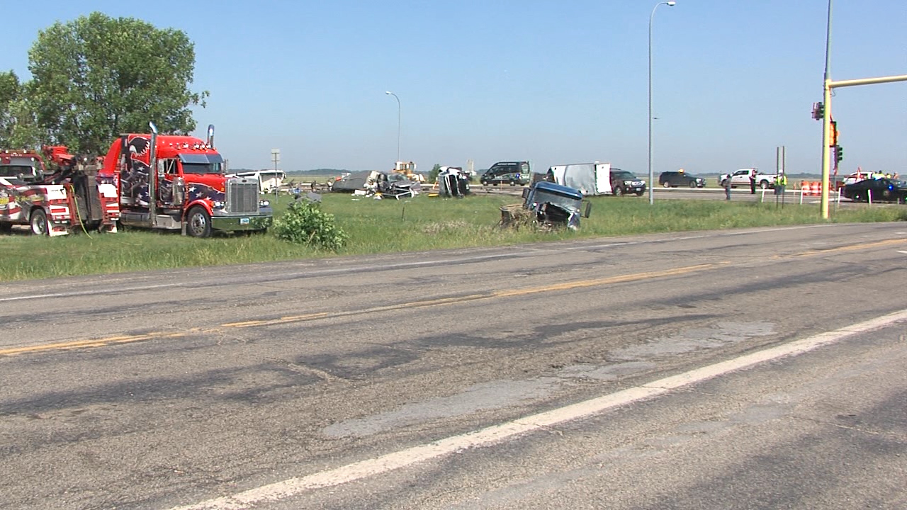 Victim's sister says 'two months is not enough' for semi driver involved in fatal 2021 crash near Grand Forks - Vimarsana News