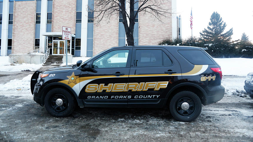 UPDATED: Homicide suspect shot by deputy during standoff in Larimore - Vimarsana News
