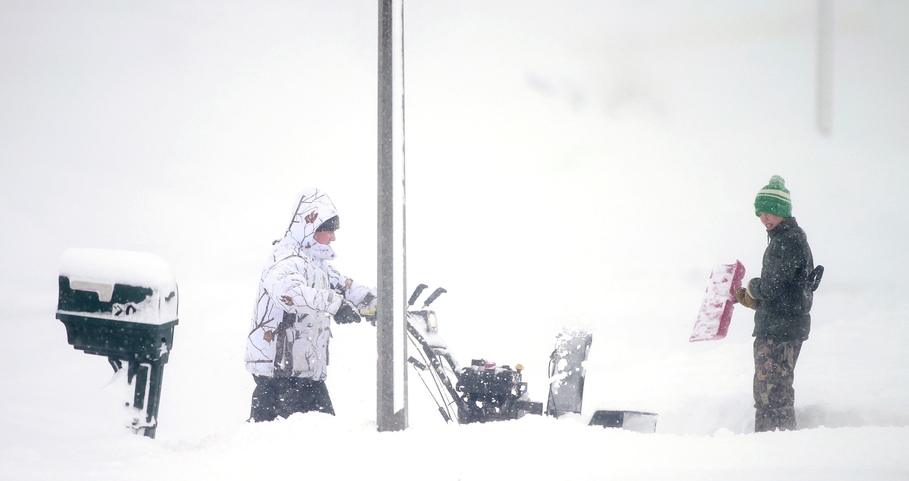 Blizzard Alivia tops 13 inches, keeps going - Vimarsana News