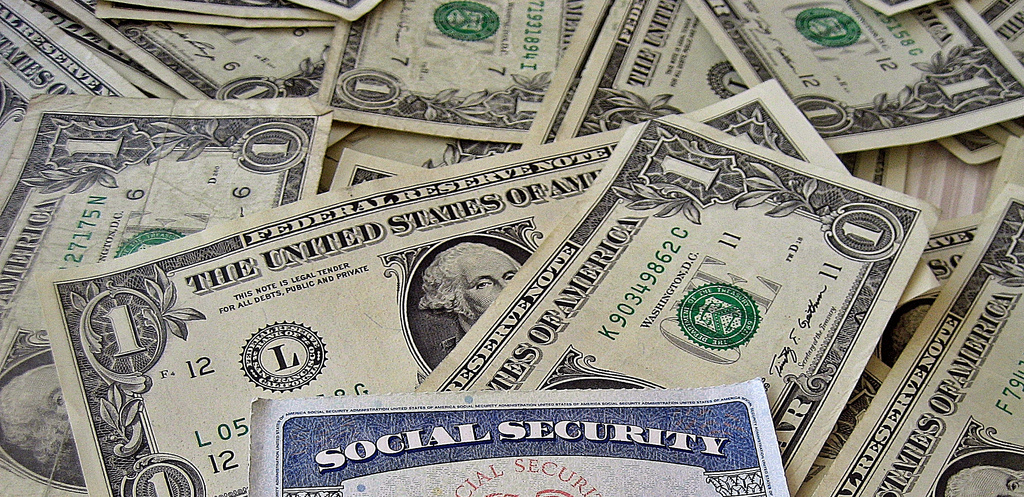 Social Security tax cut splits Minnesota DFLers - Vimarsana News