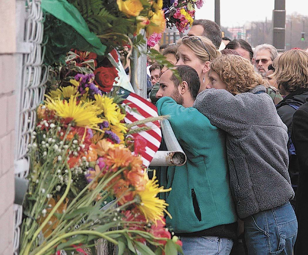 Political frenzy followed fatal Wellstone 2002 crash - Vimarsana News