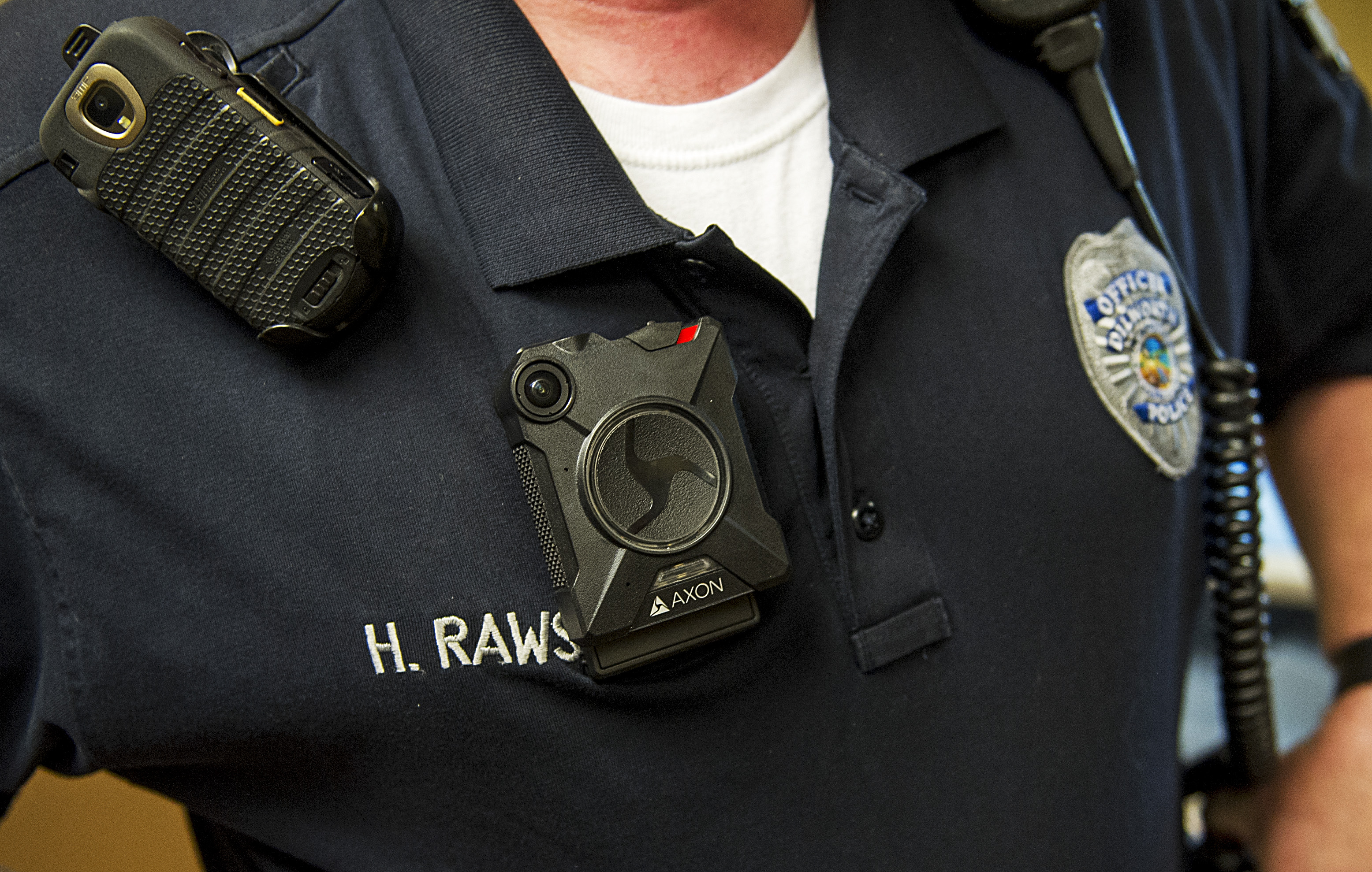 5 things to know today: Body cams, Moorhead mall, 'Lunch shaming', Thanksgiving prices, Malpractice payouts - Vimarsana News