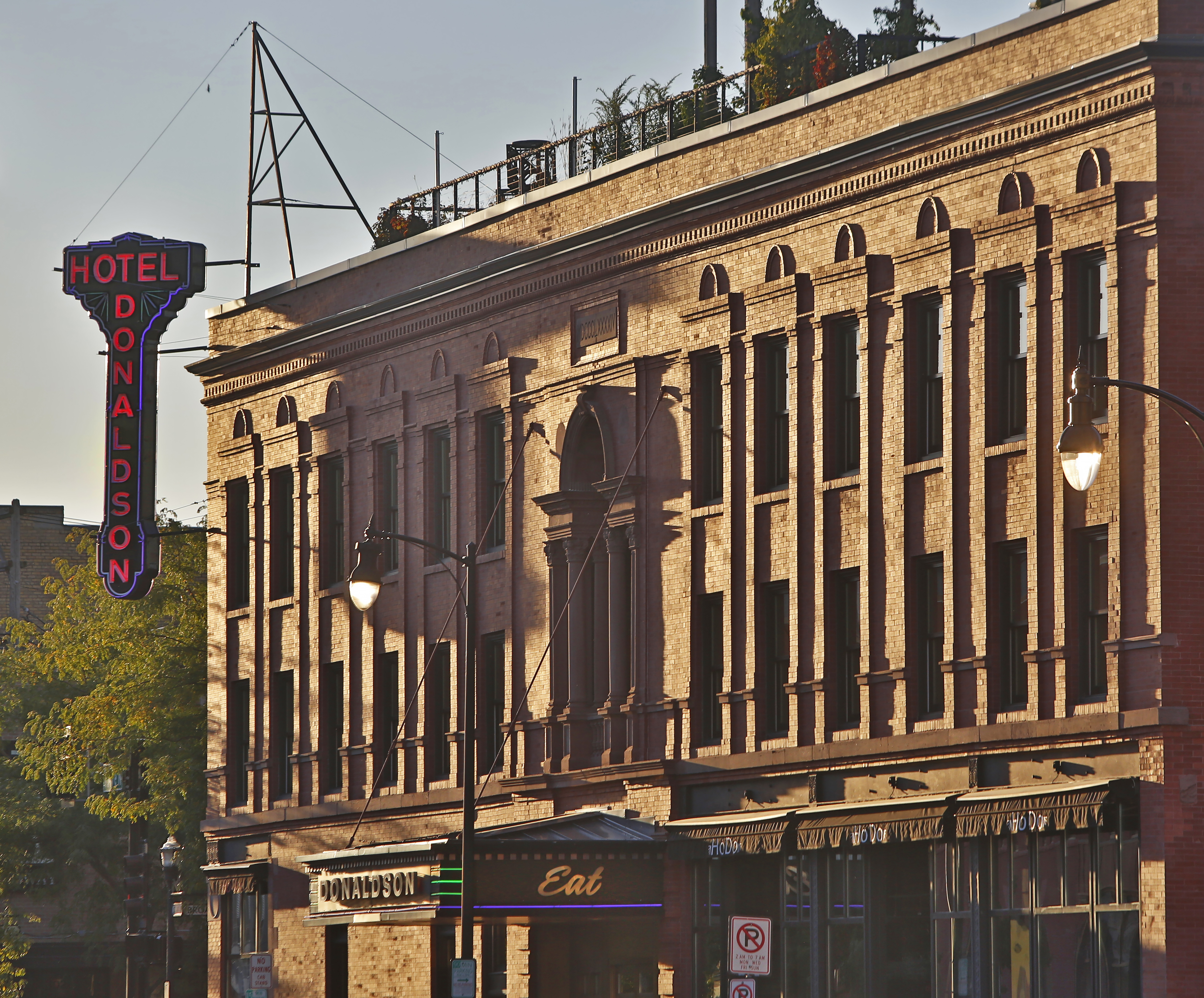 Fargo icon for sale: The Hotel Donaldson is on the market - Vimarsana News
