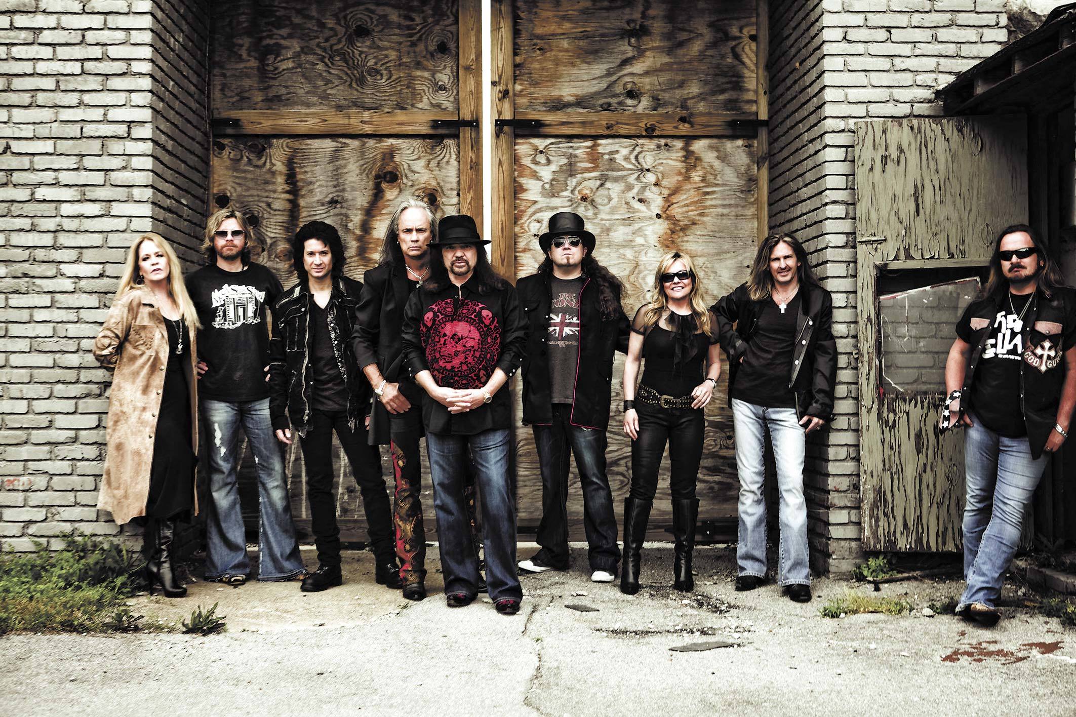 Lynyrd Skynyrd celebrates 50 years of 'Free Bird' with Red River Valley Fair show - Vimarsana News