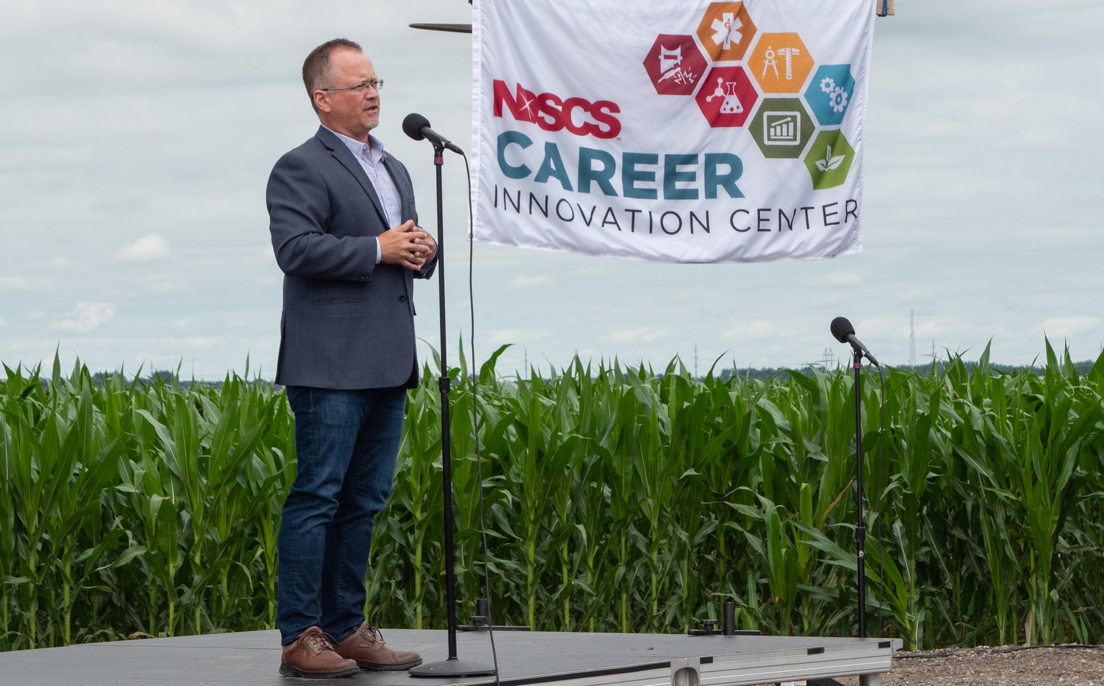 Hennen: North Dakota looks to Ukraine to relieve its extreme need for oil workers - Vimarsana News