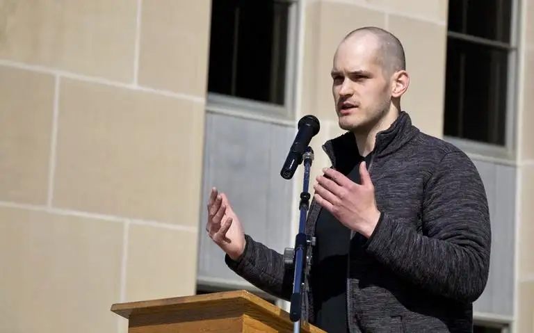 Judge supports North Dakota officials' decision to reject term limit petitions - Vimarsana News