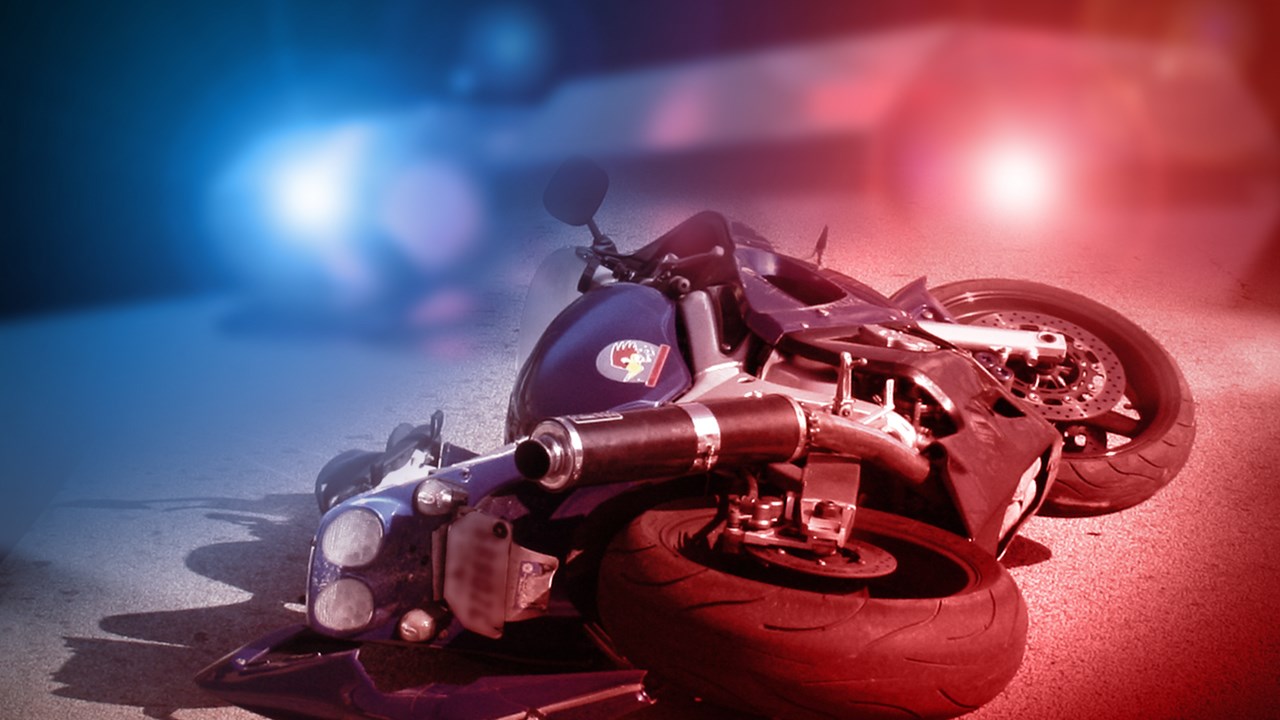 Oakes man seriously injured after motorcycle hits deer - Vimarsana News
