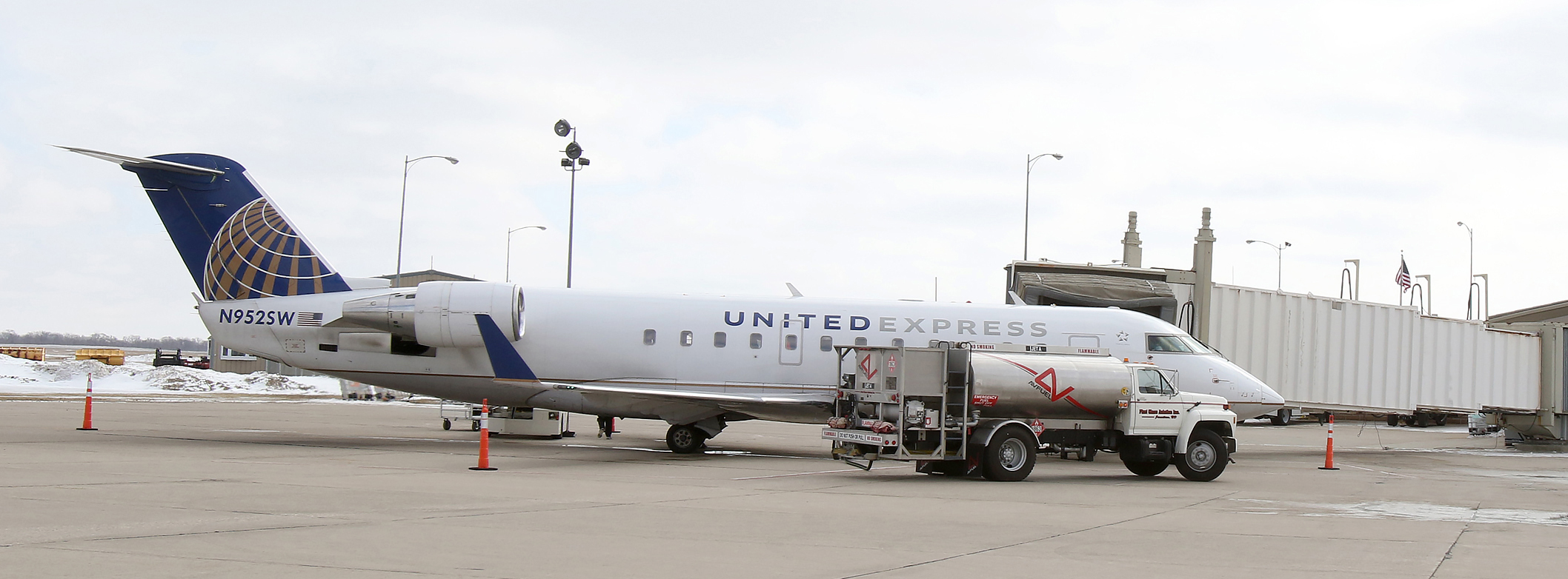 Officials discuss EAS proposals for Jamestown airport - Vimarsana News