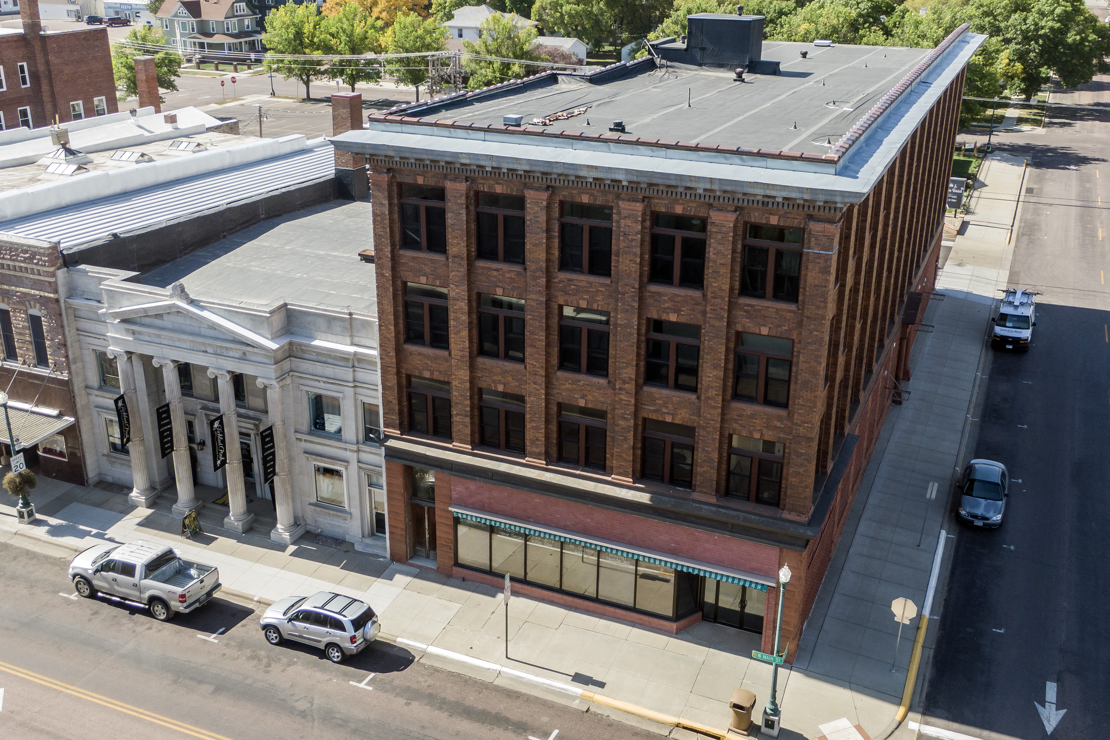 Mitchell Main Street developer announces plans to open Italian restaurant inside downtown building - Vimarsana News