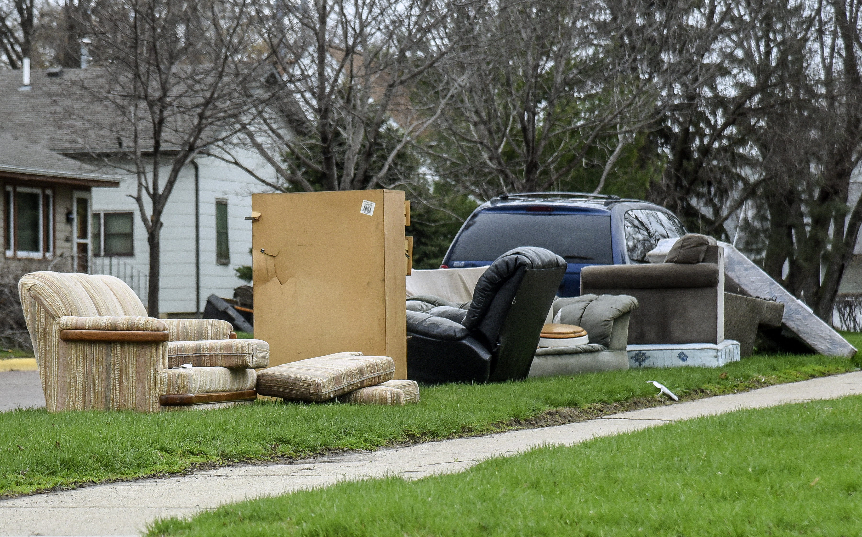 Annual Spring Cleanup Week to kickoff Monday including oversized trash disposal, no-fee dump drops - Vimarsana News