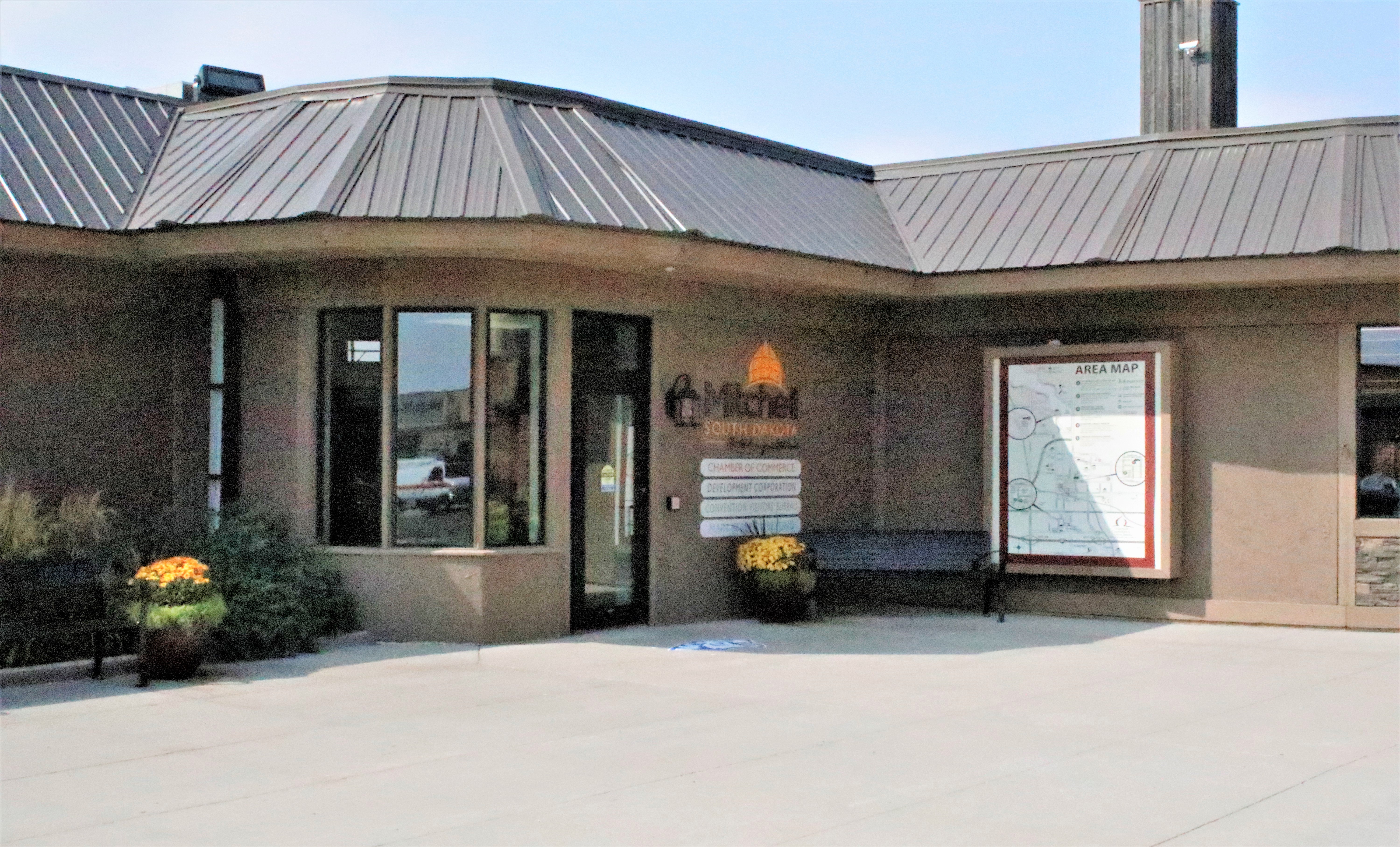 Chamber partners with local groups in hopes of helping businesses, start-ups through 'Accelerate Mitchell' - Vimarsana News