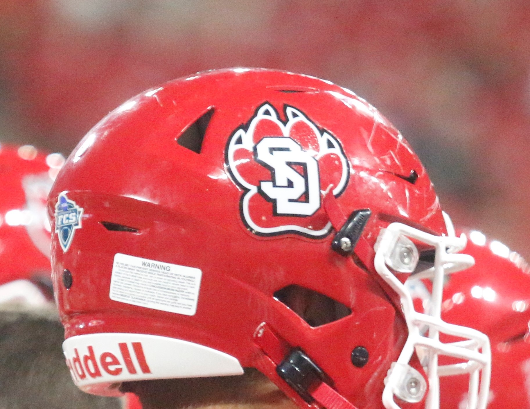 USD falls at Illinois State, drops to 1-5 on season - Vimarsana News