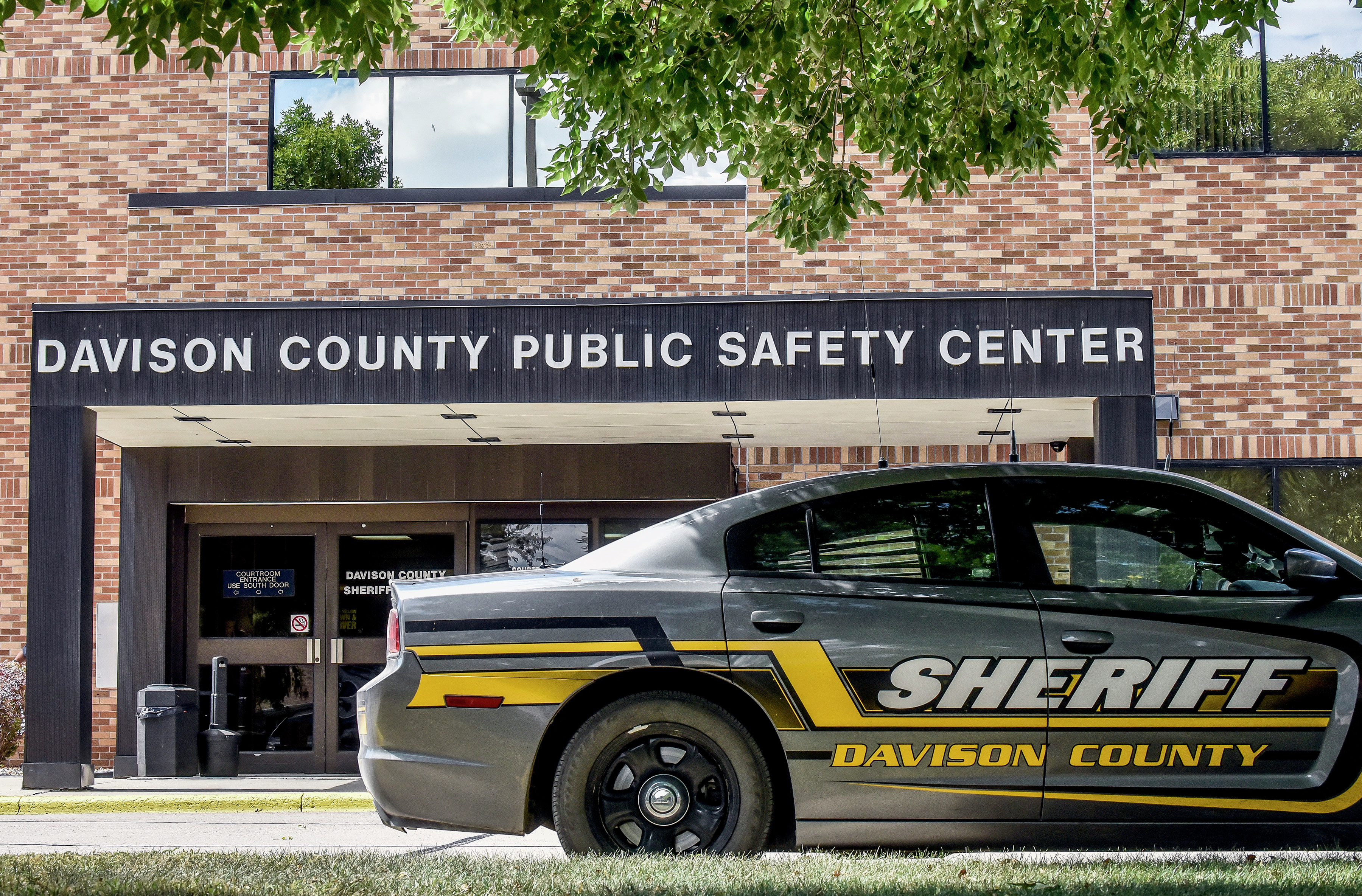 Davison County felony court cases for April 11 - Vimarsana News