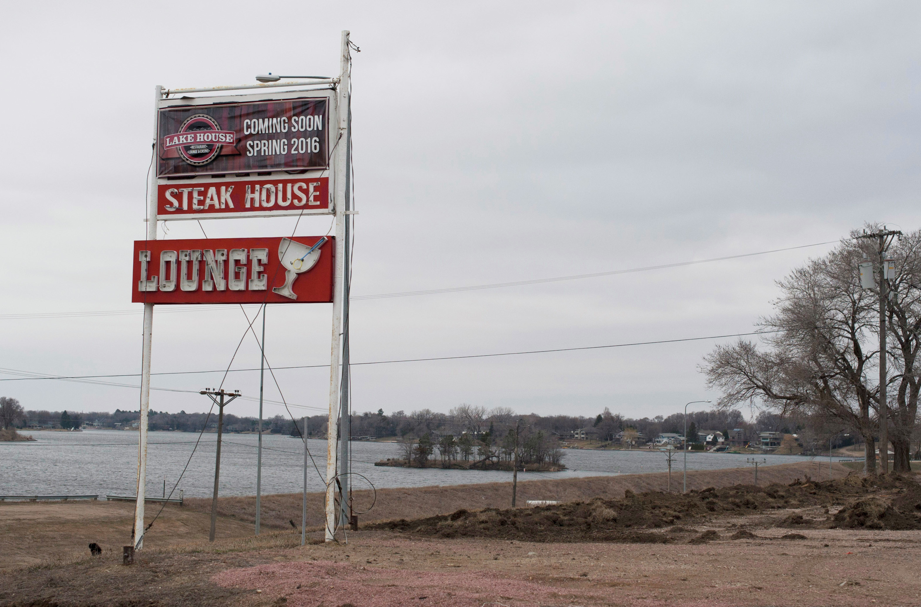 Lake House restaurant shuts down in sixth year of operating in Mitchell - Vimarsana News