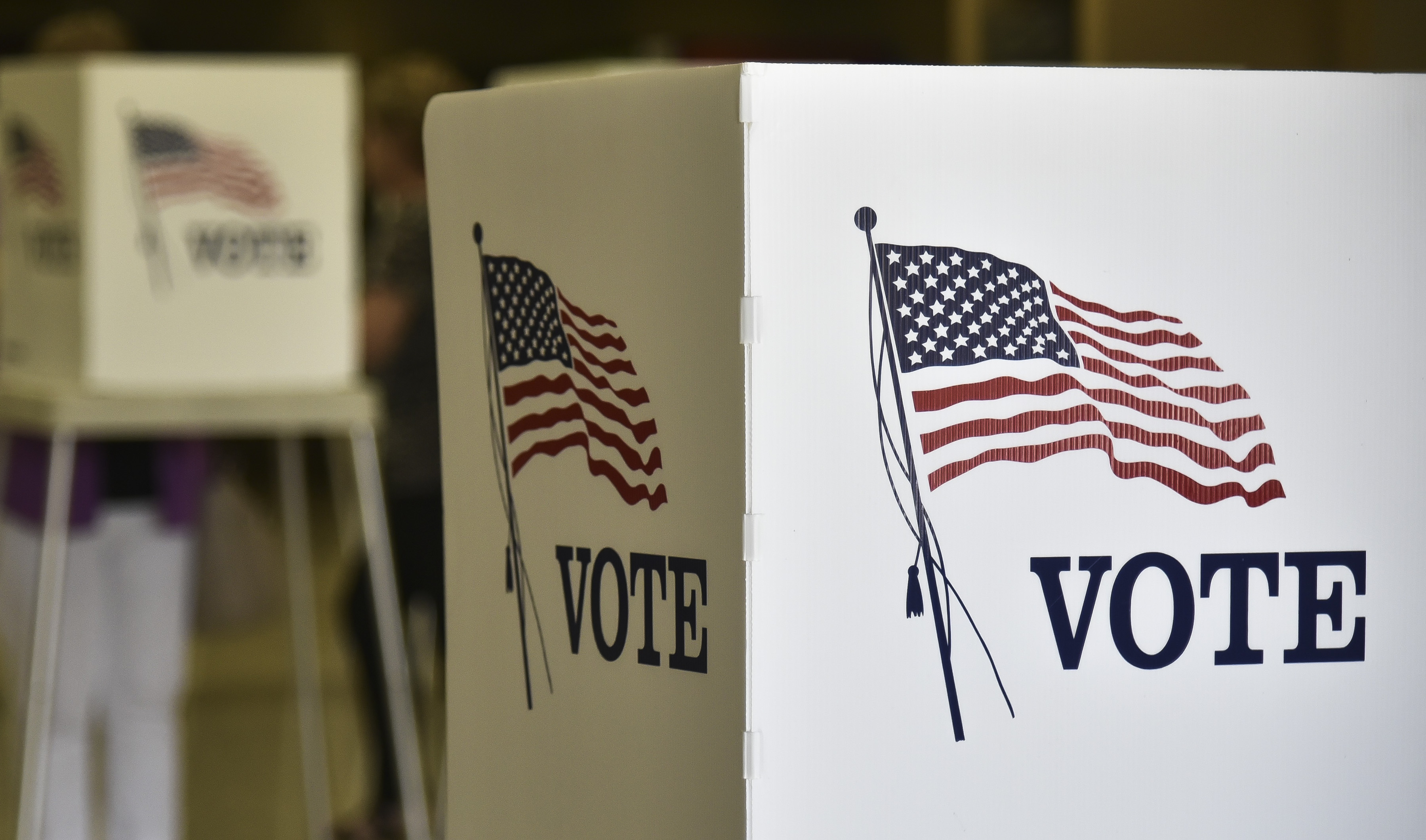 Lambert files petition to run for Mitchell Board of Education - Vimarsana News