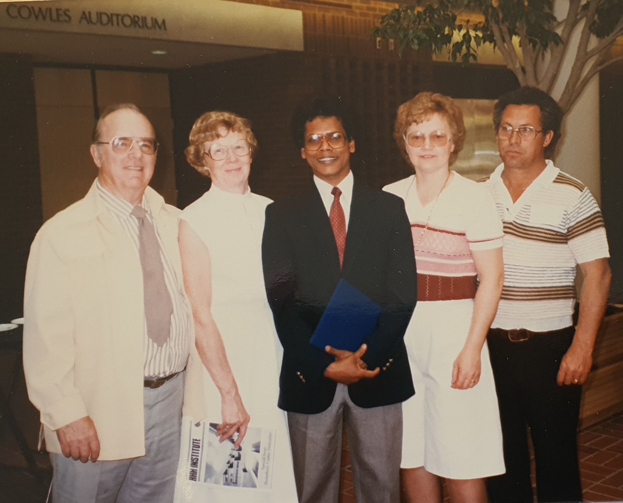 'The roots that hold the tree' — Mendis, first-ever Perham exchange student, gets Lifetime Achievement Award - Vimarsana News