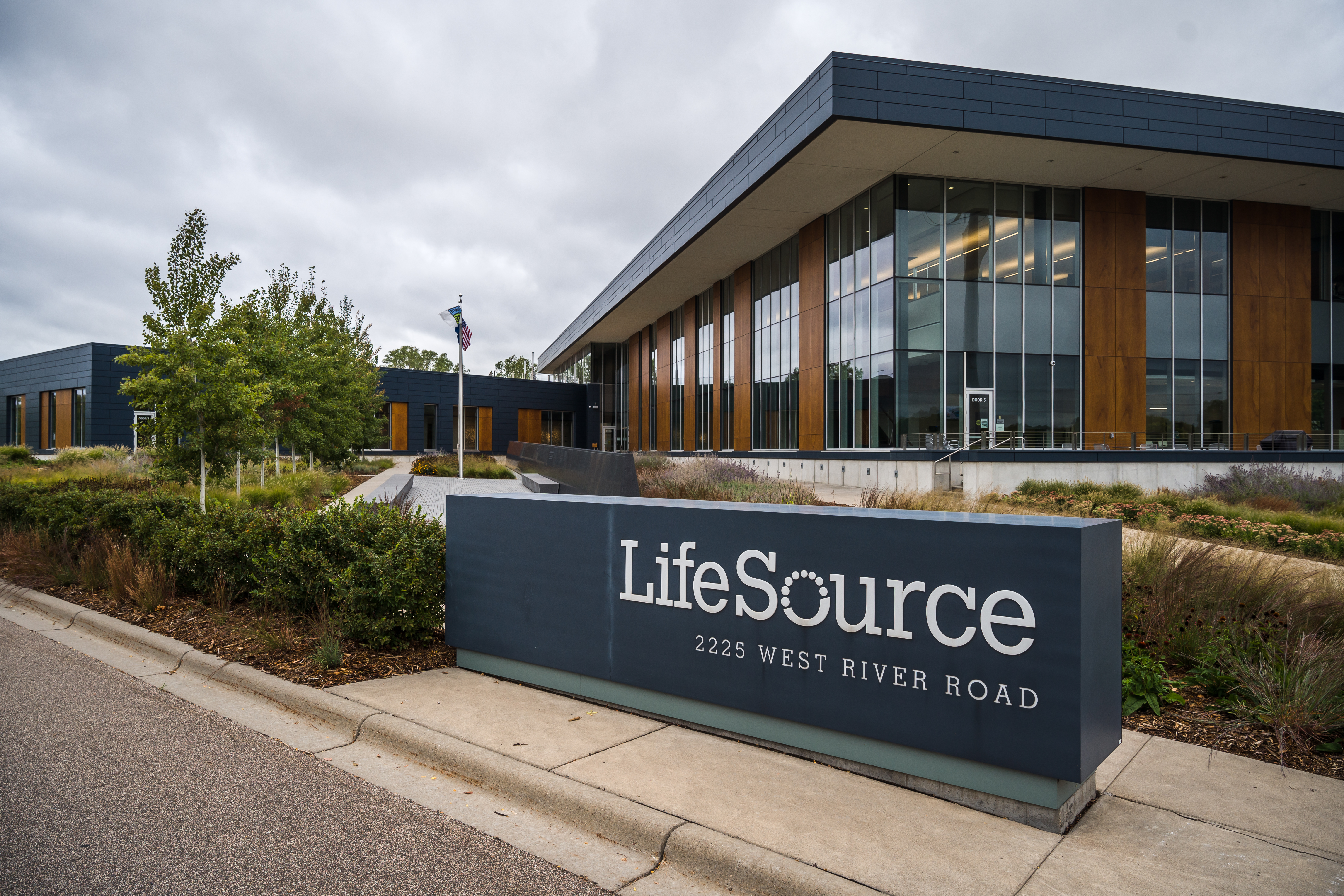 LifeSource, which has a monopoly in Minnesota's organ transplant system, receives a failing grade - InForum | Fargo, Moorhead and West Fargo news, weather and sports - Vimarsana News