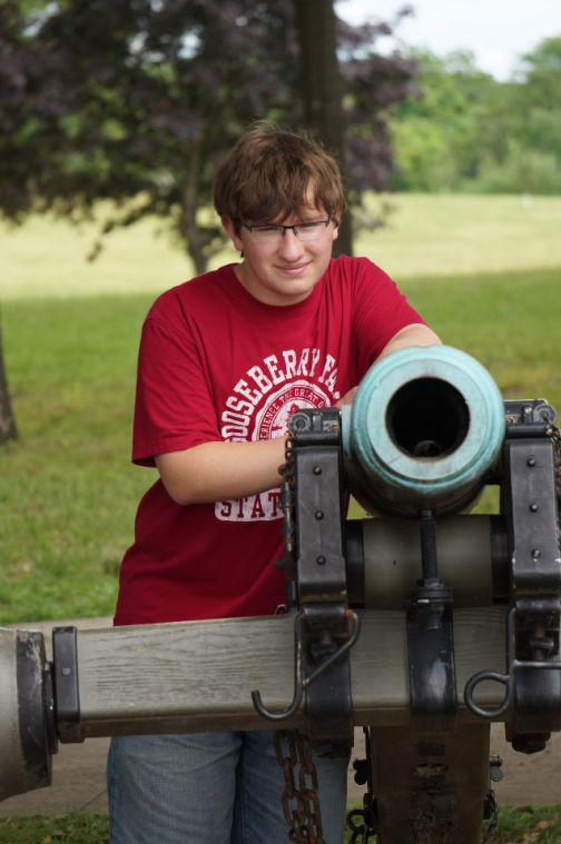 Seen & Heard: Student essayist wins trip to Gettysburg - Vimarsana News