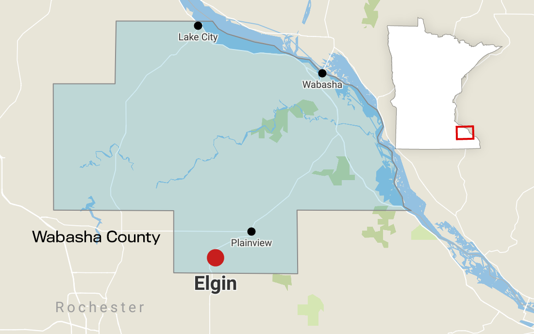 Two injured in two-vehicle crash in Elgin Township Friday - Vimarsana News