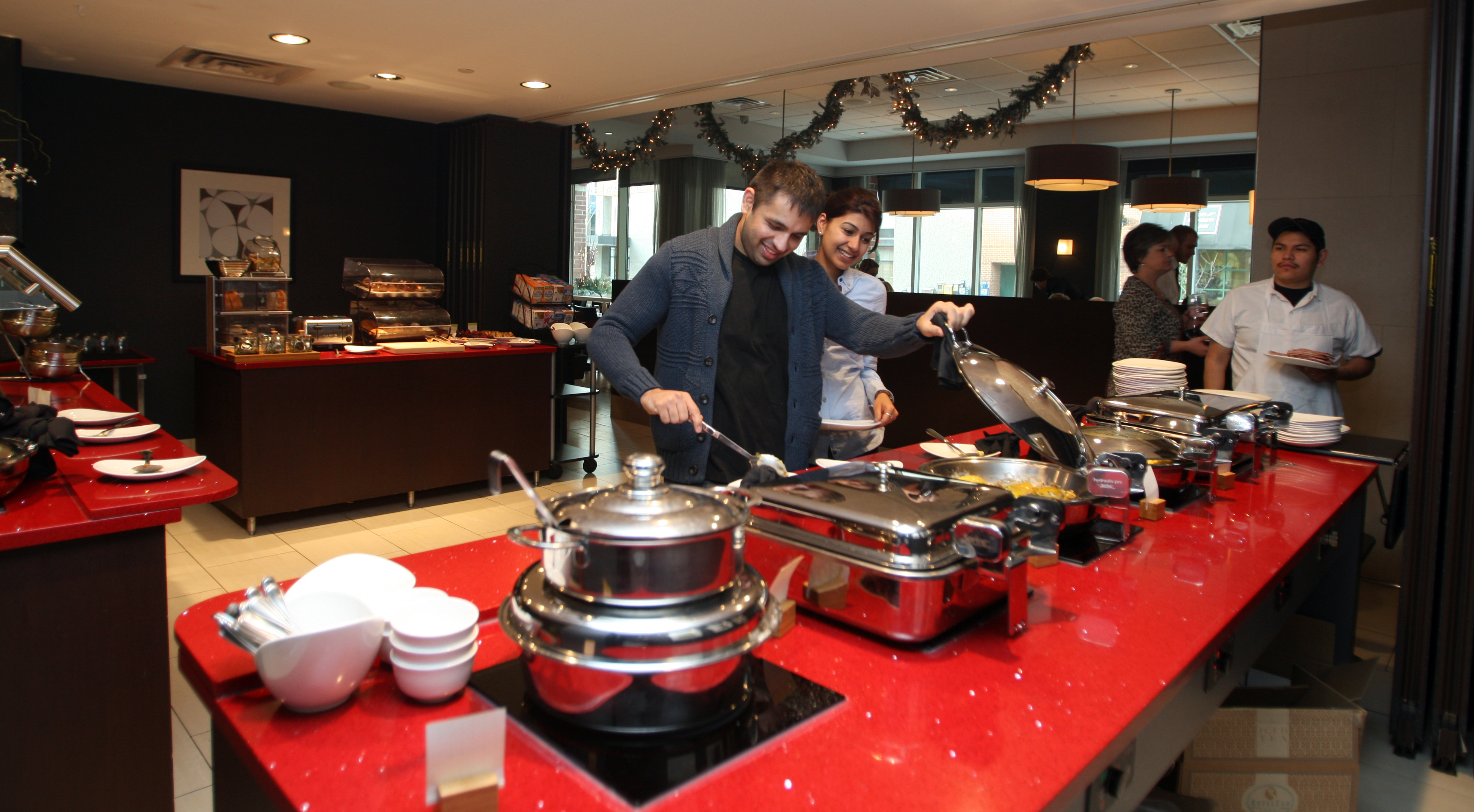 Downtown Rochester restaurant to pull the plug on its popular breakfast as hotel becomes a college dorm - Vimarsana News