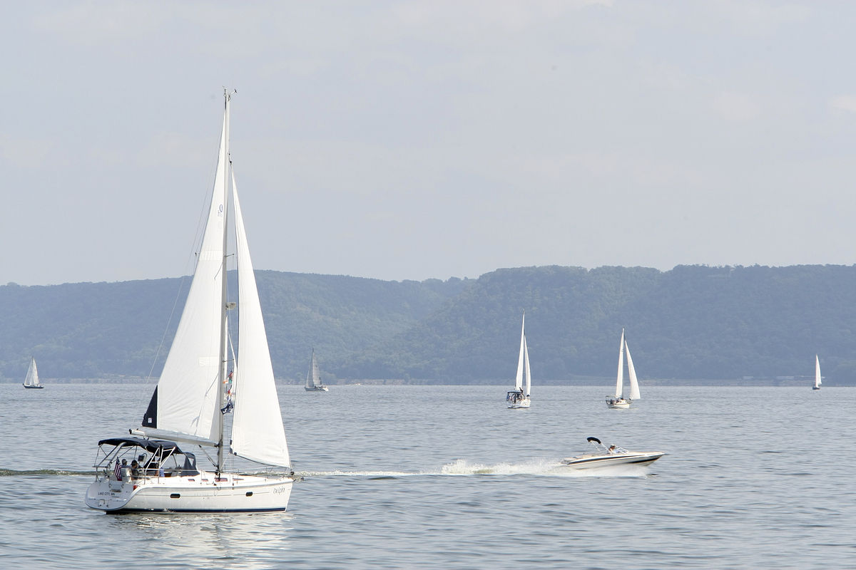 Lake Pepin's paddlewheeler headed to warmer waters - Vimarsana News