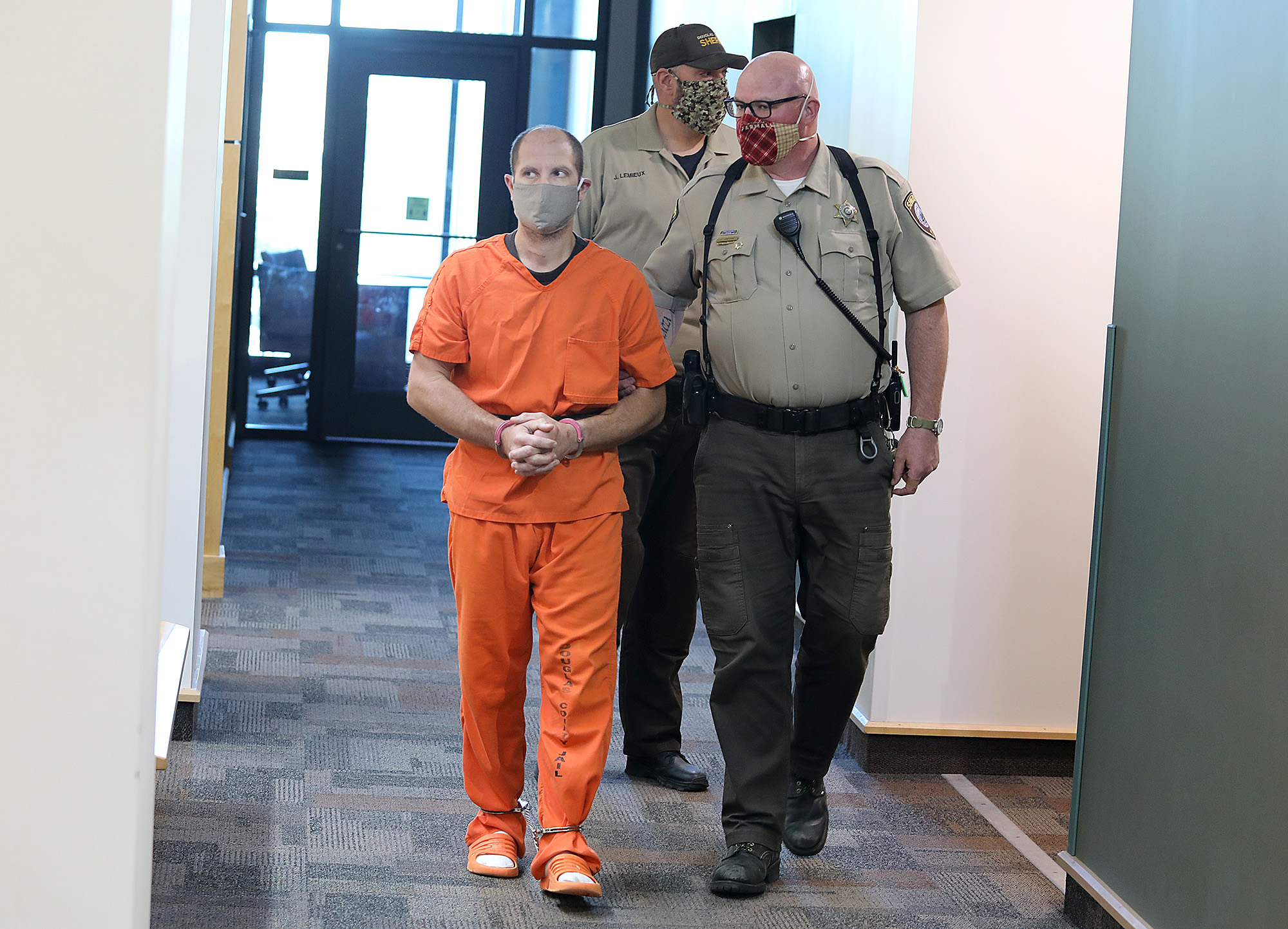 Homicide trial scheduled for Superior man accused of stabbing mother - Vimarsana News