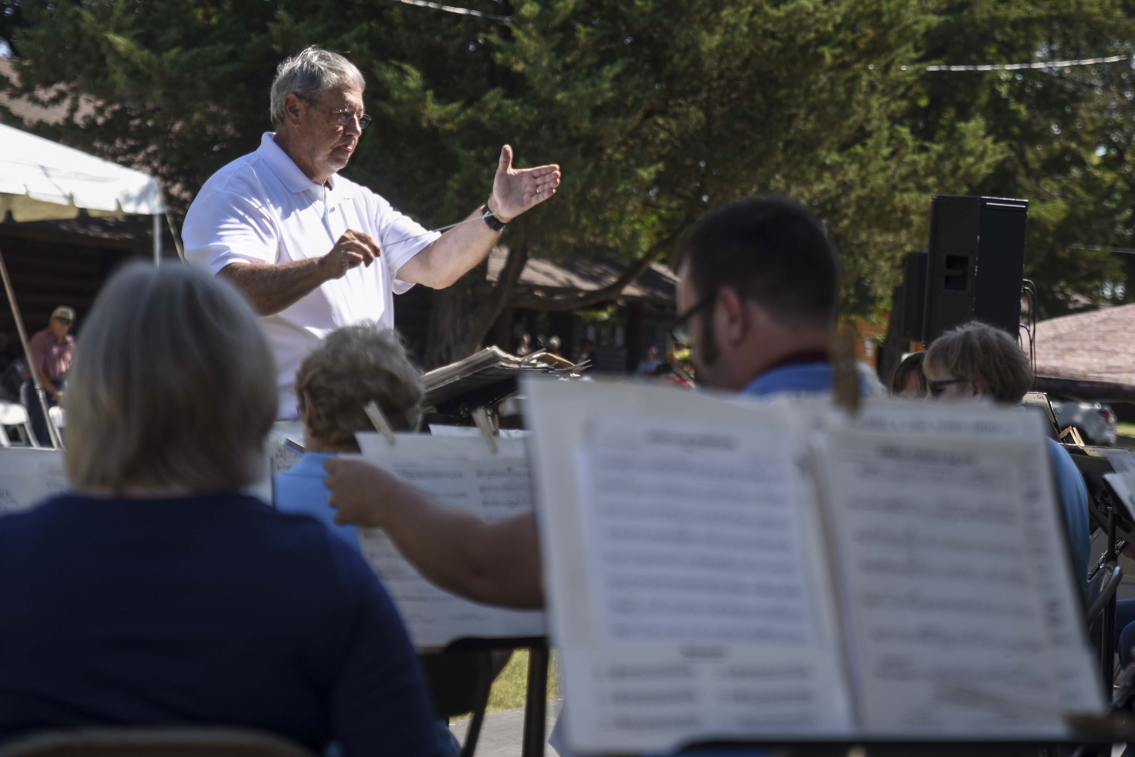 Bring a chair and enjoy the music: Artists bring concerts outdoors throughout West Central Minnesota - Vimarsana News