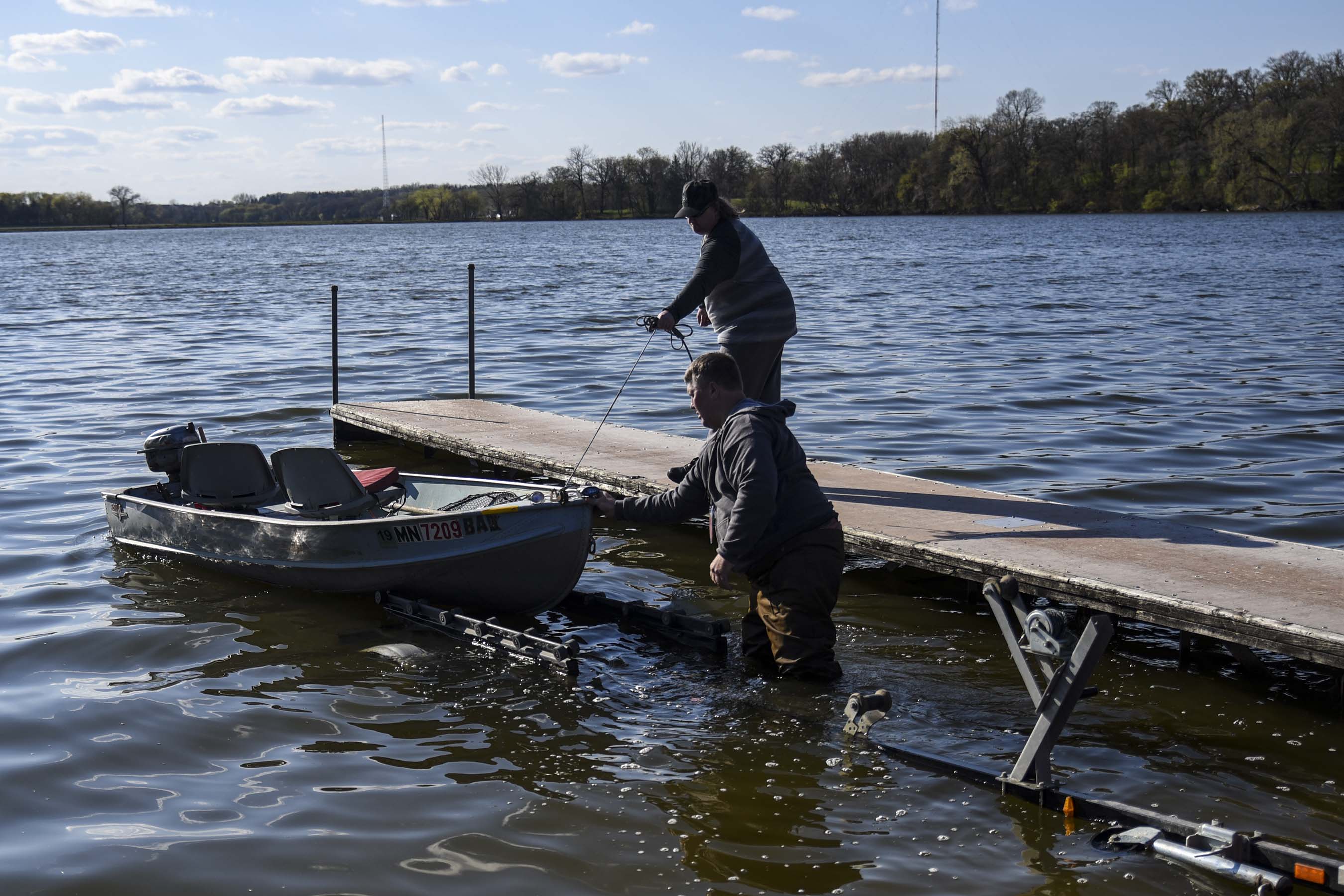 Willmar Lake and Foot Lake to get new boat launch docks, built by inmates - Vimarsana News