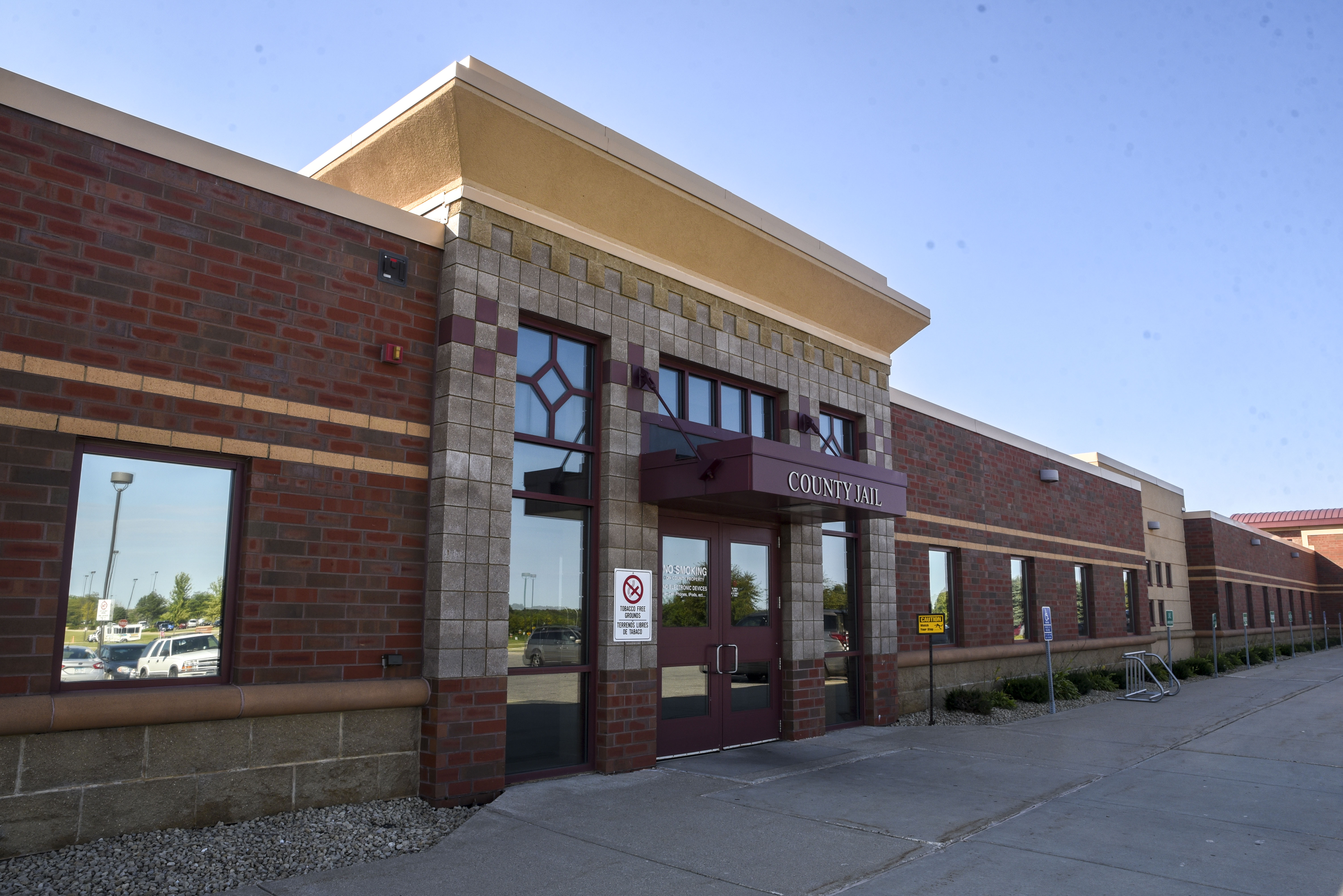 Kandiyohi County Jail looking for new medical provider - Vimarsana News