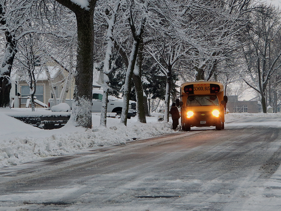 West central Minnesota schools face planning with limited e-learning days, seemingly endless snowstorms - Vimarsana News
